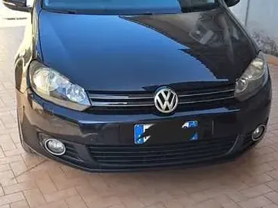 Usata VW Golf VII Comfortline 105 CV (77 kW) 2013 Berlina