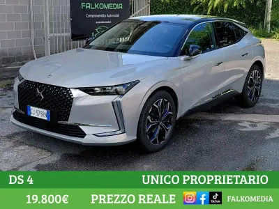 Usado DS Automobiles DS4 Business 131 CV (96 kW) 2022 Plateado SUV