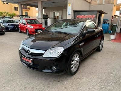 Nero Usata 2007 Opel Tigra Sport Cabrio | 4499 € (Molto cara)