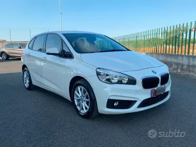 Usata BMW 214 Active Tourer Luxury Line 95 CV (69 kW) 2016 Bianco Monovolume