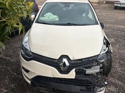 Begagnad Renault Clio IV 75 HK (55 kW) 2018 Sedan