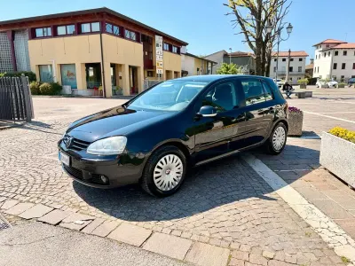 Usata VW Golf V Sportline 105 CV (77 kW) 2007 Nero Station wagon