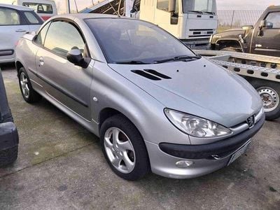Argento Usata 2001 Peugeot 206 CC Cabrio | 1500 € (Super prezzo)