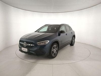 Gebraucht Mercedes GLA200 163 PS (119 kW) 2020 Blau SUV