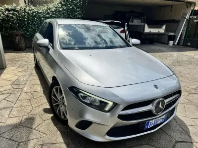 Usata Mercedes A180 116 CV (85 kW) 2019 Berlina