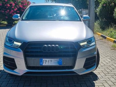 Usata Audi Q3 Business 150 CV (110 kW) 2016 Grigio SUV