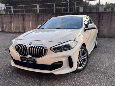 Usata BMW 116 M Sport 109 CV (80 kW) 2021 Bianco Utilitaria