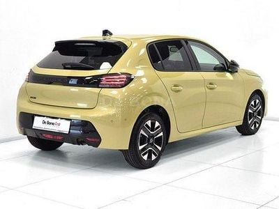 Giallo Nuova 2025 Peugeot 208 Allure Utilitaria | 21.900 € (Buon prezzo)