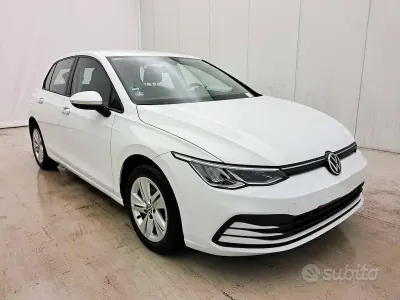 Brugt VW Golf VIII Life 130 HK (95 kW) 2022 Sedan