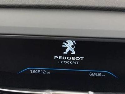 Usata Peugeot 3008 130 CV (95 kW) 2020 Bianco SUV