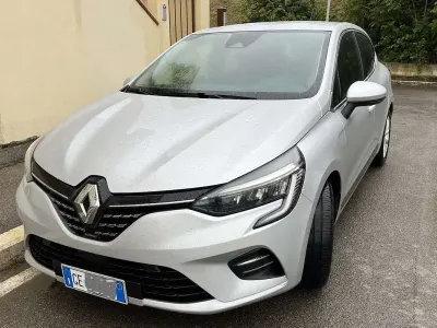 Occasion Renault Clio V Intens 101 ch (74 kW) 2021 Argent Berline