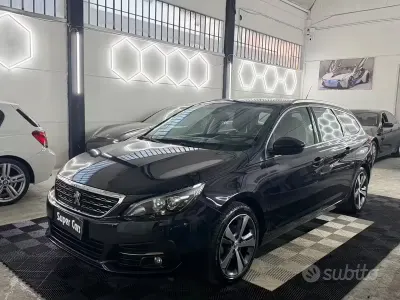 Usata Peugeot 308 GT-line 131 CV (96 kW) 2020 Blu Station wagon