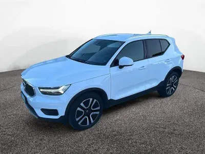 Usata Volvo XC40 Business Edition 150 CV (110 kW) 2019 Bianco SUV