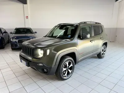 Usata Jeep Renegade Trailhawk 170 CV (125 kW) 2019 Verde SUV