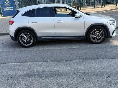 Usata Mercedes GLA180 Premium 116 CV (85 kW) 2022 Grigio SUV
