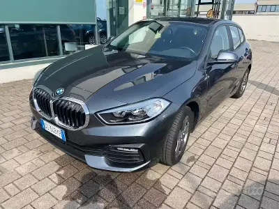 Begagnad BMW 116 Advantage 116 HK (85 kW) 2020 Grå Halvkombi