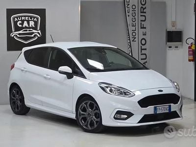 Usata Ford Fiesta ST-Line 86 CV (63 kW) 2018 Bianco Utilitaria