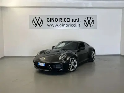 Usata Porsche 911 Carrera 4 385 CV (283 kW) 2020 Nero Coupé