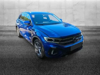 Usata VW T-Roc R-line 150 CV (110 kW) 2024 Blu/azzurro SUV