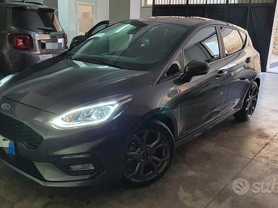 Grigio Usata 2018 Ford Fiesta ST-Line Utilitaria | 13.500 € (Buon prezzo)