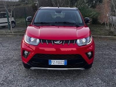 Usata Mahindra KUV100 87 CV (63 kW) 2020 Rosso SUV