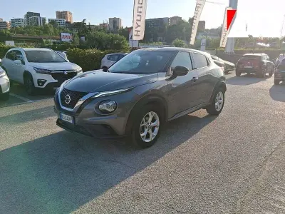 Usata Nissan Juke N-Connecta 114 CV (83 kW) 2022 Grigio SUV