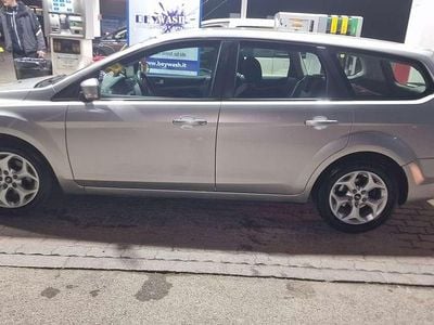 Usata Ford Focus 110 CV (80 kW) 2009 Argento Station wagon