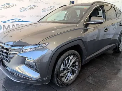 Usata Hyundai Tucson 116 CV (85 kW) 2023 Amazon grey SUV