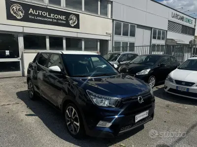 Usata SsangYong Tivoli 116 CV (85 kW) 2016 Bluazzurro SUV