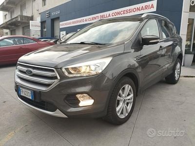 Usata Ford Kuga Business Edition 150 CV (110 kW) 2018 Grigio SUV