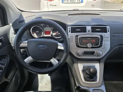 Usata Ford Kuga Titanium 136 CV (100 kW) 2009 Bianco SUV