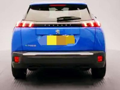 Usata Peugeot e-2008 GT-line 100 kW (136 CV) 2020 Blu SUV
