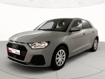 Usata Audi A1 Sportback Business 116 CV (85 kW) 2025 N8 argento cavo metallizzato Utilitaria