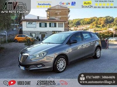 Usata Lancia Delta 120 CV (88 kW) 2010 Gray Utilitaria