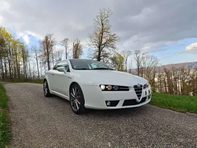 Usata Alfa Romeo Brera 185 CV (136 kW) 2009 Bianco Coupé