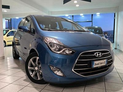 Usata Hyundai ix20 Xpossible 90 CV (66 kW) 2016 Blu Utilitaria