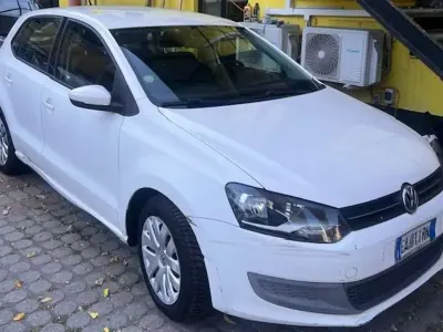 Usata VW Polo Comfortline 69 CV (50 kW) 2010 Bianco Utilitaria