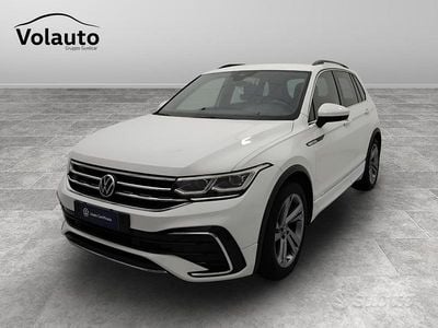 Bianco Usata 2021 VW Tiguan R-line SUV | 27.900 € (Molto cara)