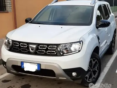 Usata Dacia Duster Anniversary 101 CV (74 kW) 2020 Bianco SUV