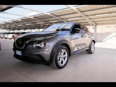 Usata Nissan Juke N-Connecta 114 CV (83 kW) 2022 Grigio SUV