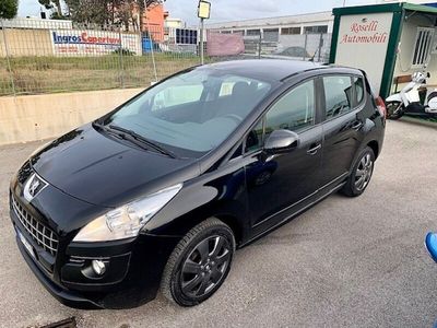 usata Peugeot 3008 1.6 HDi 115CV SUV a meno di 8.000€