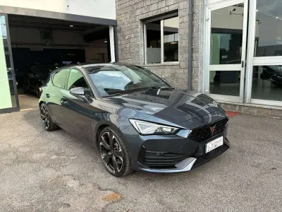 Usata Cupra Leon VZ2 245 CV (180 kW) 2022 Grigio Berlina