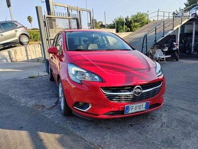 Usata Opel Corsa Innovation 75 CV (55 kW) 2017 Rosso Berlina