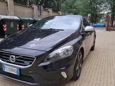 Usata Volvo V40