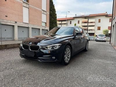 Usata BMW 318 Sport Line 150 CV (110 kW) 2019 Nero Station wagon