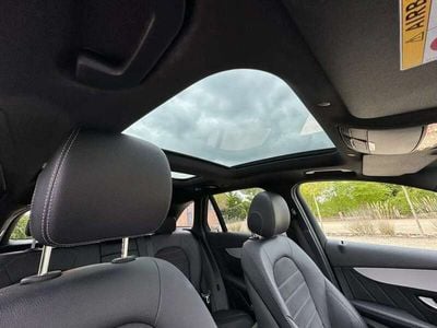Mercedes GLC200