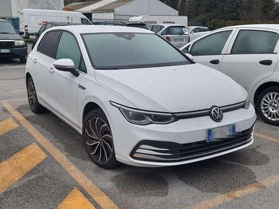Bianco Usata 2022 VW Golf R-line Berlina | 15.900 € (Buon prezzo)