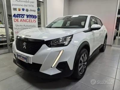 Usata Peugeot 2008 S 110 CV (80 kW) 2022 Bianco SUV