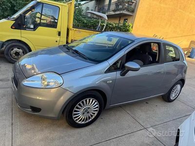 Usata Fiat Grande Punto 2006 Grigio Utilitaria