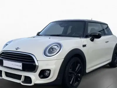 Begagnad Mini John Cooper Works 136 HK (100 kW) 2021 Vit Halvkombi